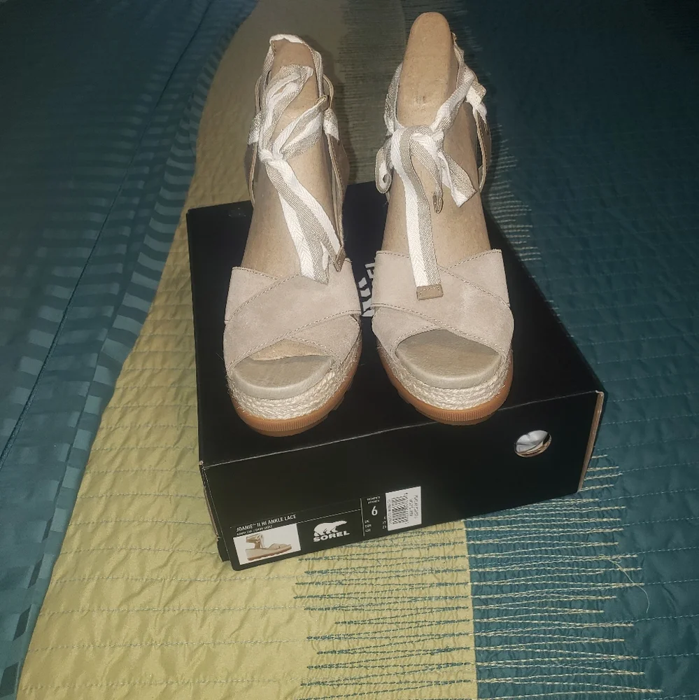 Sorel Womens Joanie II Ankle-Strap Lace-Up Sandals - Picture 3 of 7